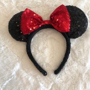 Minnie Mouse Ears